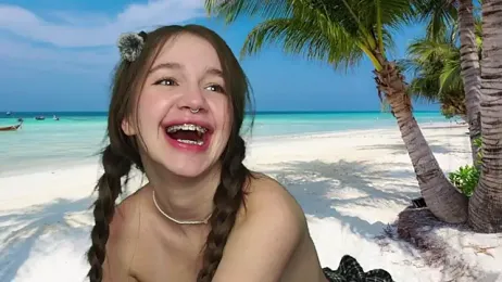 AmiLewis webcam model stream image