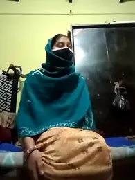 Cute-Charvii webcam model stream image