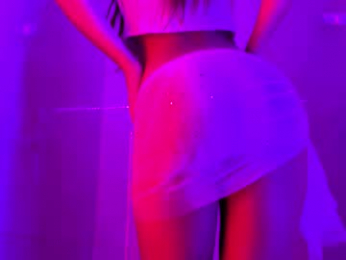 hot_link webcam model stream image