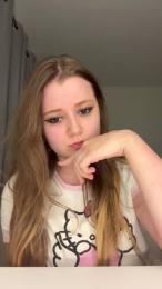 lulustrawbs webcam model stream image