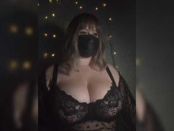 KarinCams webcam model stream image