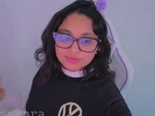 littlejulieta webcam model stream image