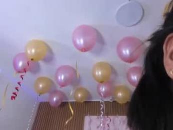 thais_kim webcam model stream image