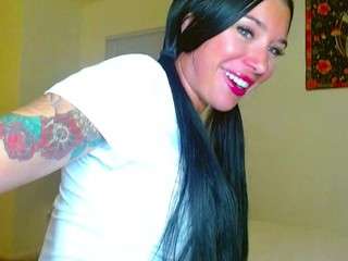 tighttinymilf webcam model stream image