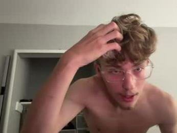 bradyglenxo webcam chaturbate model stream image