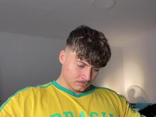 Noah Sandler webcam model stream image