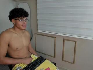 Riku Smith webcam model stream image