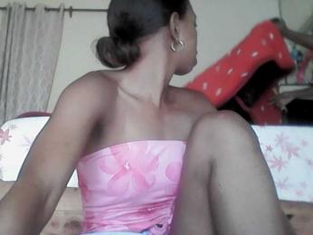 Madayana webcam bongacams model stream image