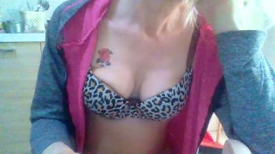 kelly114 webcam cam4 model stream image
