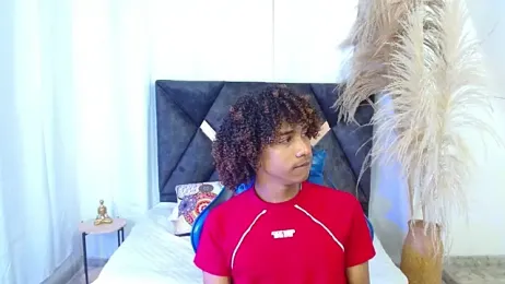 angelll18_ webcam model stream image