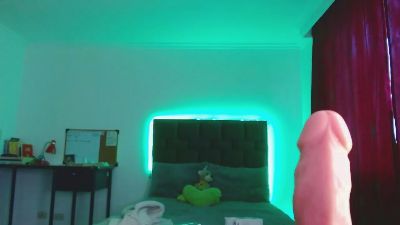 valery_meer1_ webcam model stream image