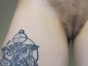 heroine_of_your_life webcam model stream image