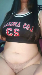 FoxySpanks webcam model stream image