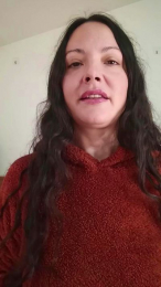 FoxySpanks webcam model stream image