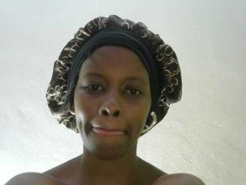 FREAKYSHIL webcam model stream image