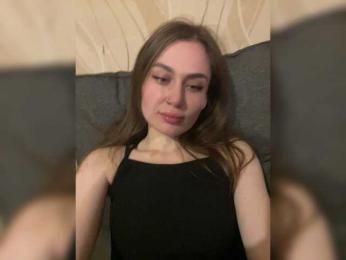 Fyflia webcam bongacams model stream image