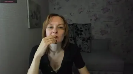 NikaGentle webcam model stream image