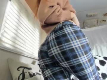 eatthebooty420 webcam model stream image