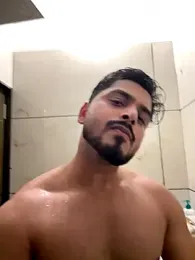 Biggycock_95 webcam model stream image