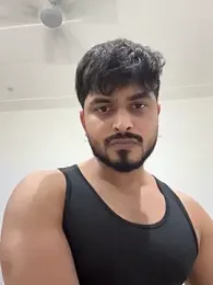 Biggycock_95 webcam model stream image