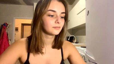 XeniaResner webcam model stream image