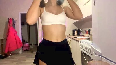 XeniaResner webcam model stream image