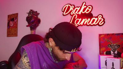 Drako_LiveShow webcam model stream image