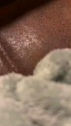 Leaelucas webcam model stream image