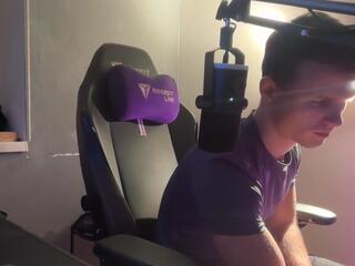 Dennis Dillon webcam model stream image