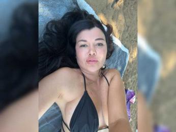 ALEXMILANA webcam model stream image