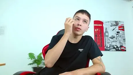 Cumandres18 webcam model stream image