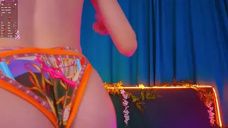 AlinaWalters webcam model stream image