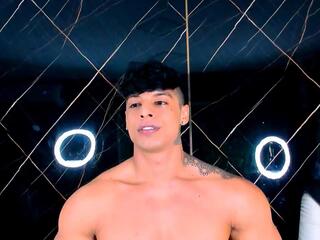 Owen Wolfe webcam model stream image