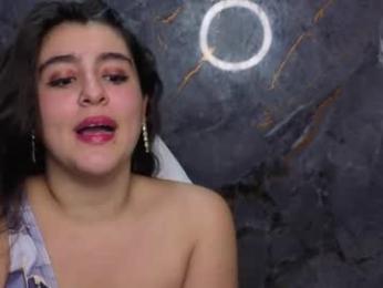 lola_fire_cn webcam model stream image