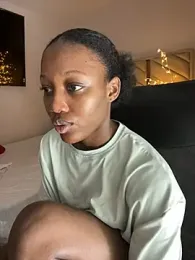 KellyaCute_ webcam model stream image