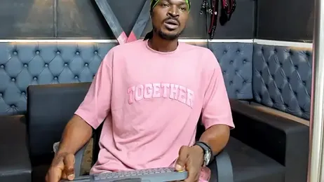 Terrance_z webcam model stream image