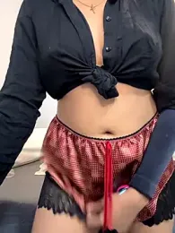 angelwavy webcam model stream image