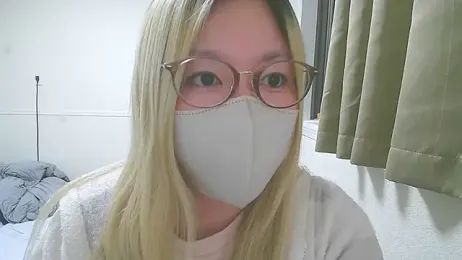 Remi_official webcam model stream image