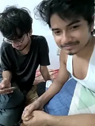 kaif_220 webcam model stream image