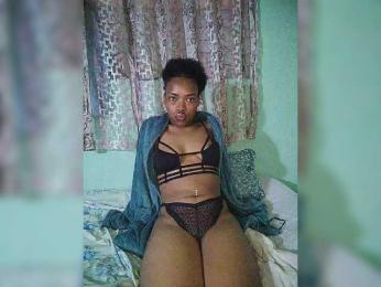Isabellah webcam model stream image