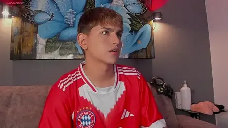 Lyam_ap webcam model stream image