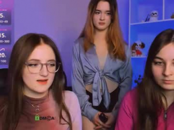 luna_berryy webcam model stream image