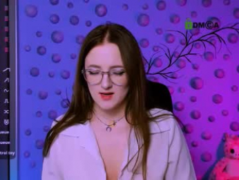 luna_berryy webcam model stream image