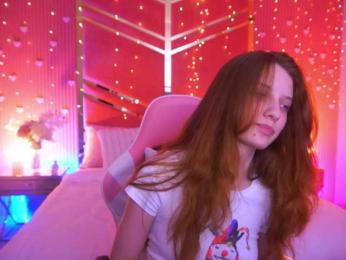 CuteeFoxy webcam model stream image