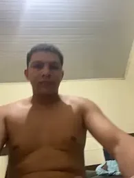 guingk13 webcam stripchat model stream image
