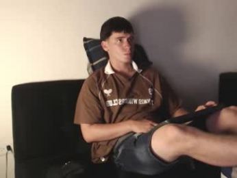 harry_brown2324 webcam model stream image