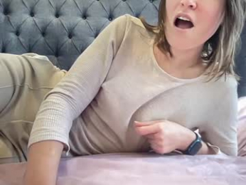 eatmypie69 webcam model stream image