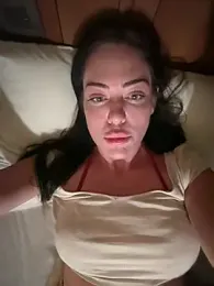 LilliThelo webcam model stream image