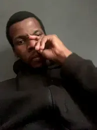 DManL webcam model stream image