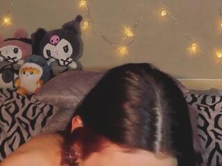 Alex Neubig webcam model stream image